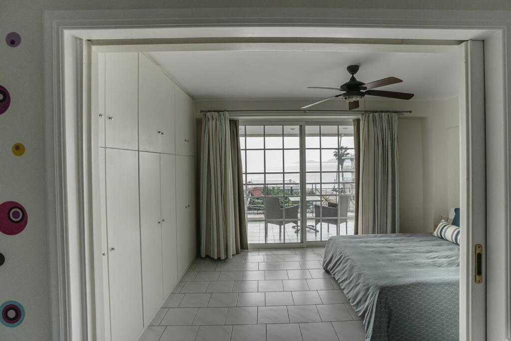 Sea View Apartment "Elise" Loutráki Dış mekan fotoğraf
